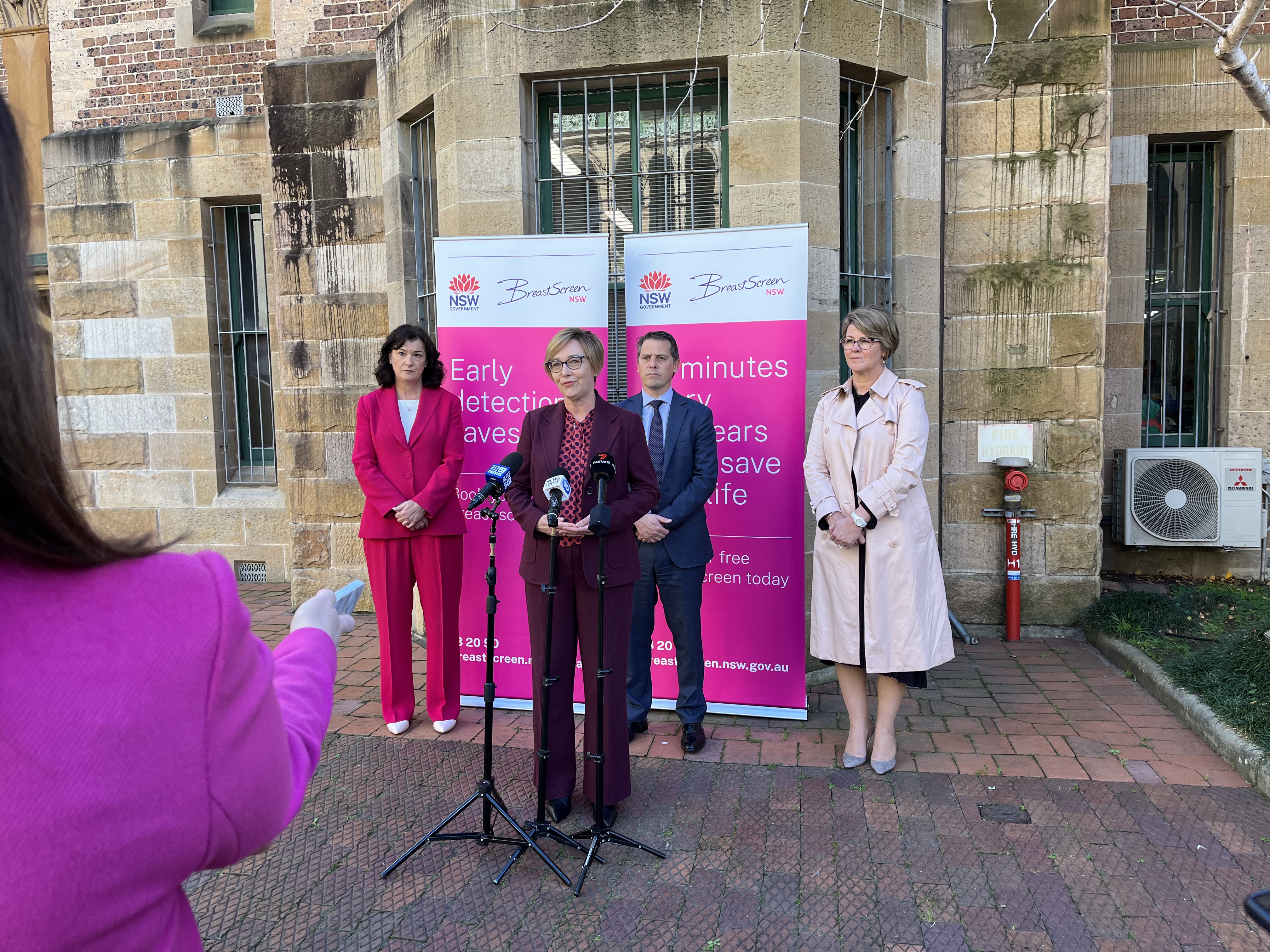 Breast cancer doesn’t wait – new campaign urges women to get screened Main Image